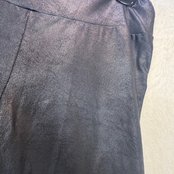 Bluenotes Leggings Womens Size XL Black Faux Leather Goth Bikercore Classic - Picture 9 of 10